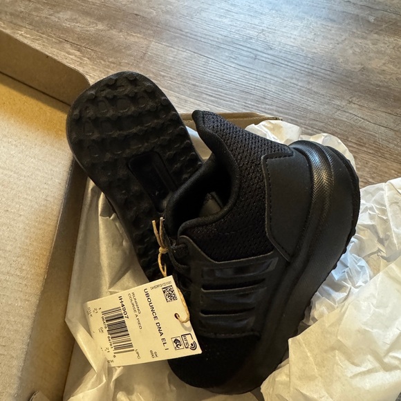 Adidas UBounce DNA Black Athletic Shoes Toddler - Picture 6 of 7